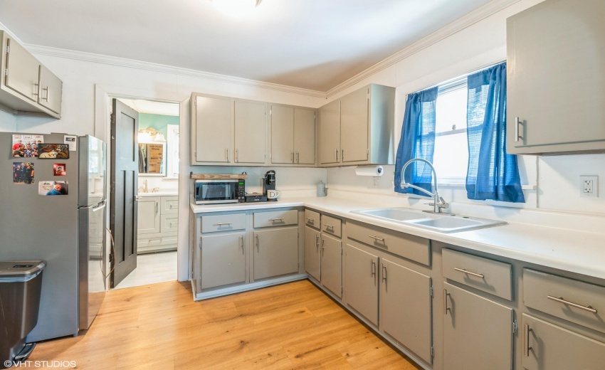 07_13861-Butternut-St_Kitchen_Print