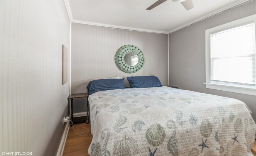 12_13861-Butternut-St_Bedroom_Print