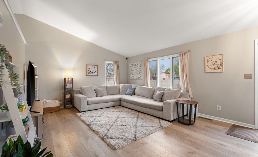 7-web-or-mls-DSC03079