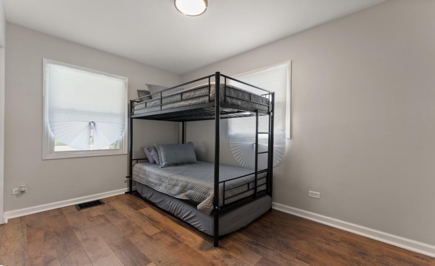 16-web-or-mls-DSC03537