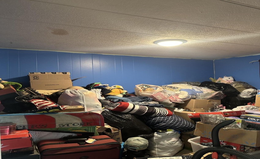 2db81b43-b59c-4fcf-a8a3-86de42d6d08a