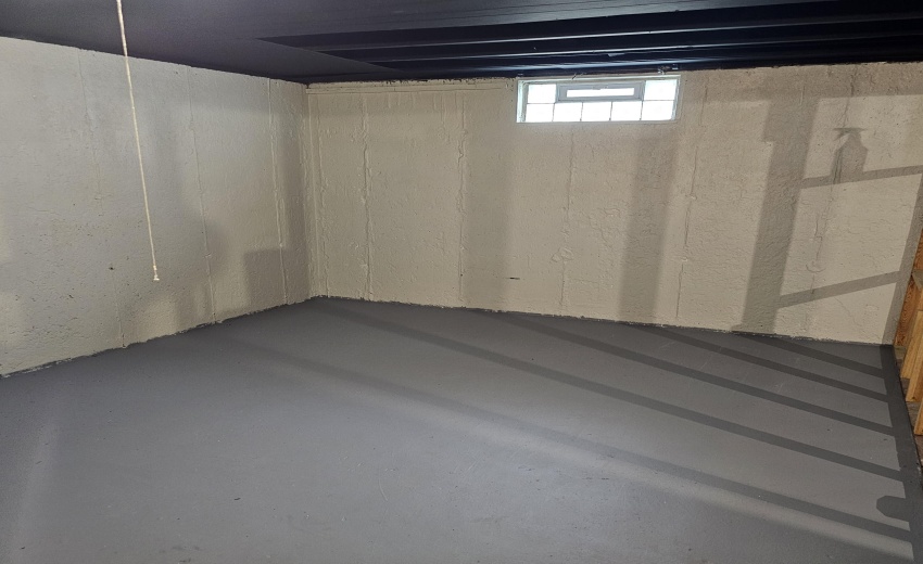 bonus room, partially framed in