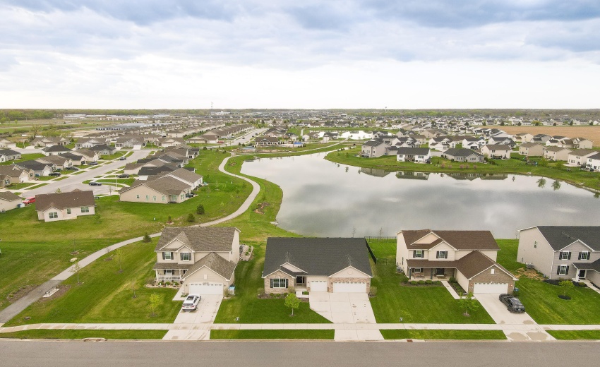 10122 W 144TH CT CEDAR LAKE-36