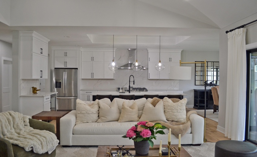 LR TO KITCHEN ISLAND
