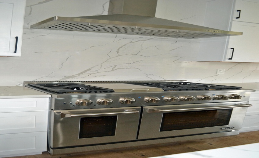 kitchen stove n hood