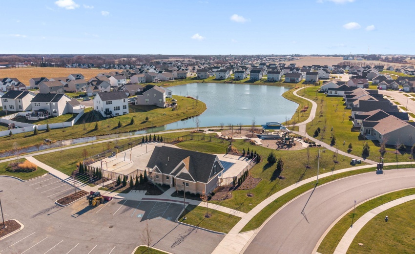Clubhouse & Inground Pool