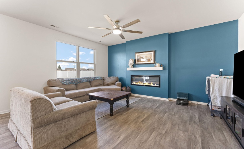 5-web-or-mls-DSC01497 (2)