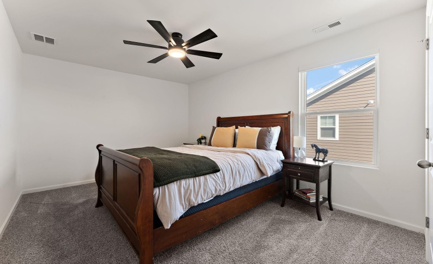 18-web-or-mls-DSC01577 (2)
