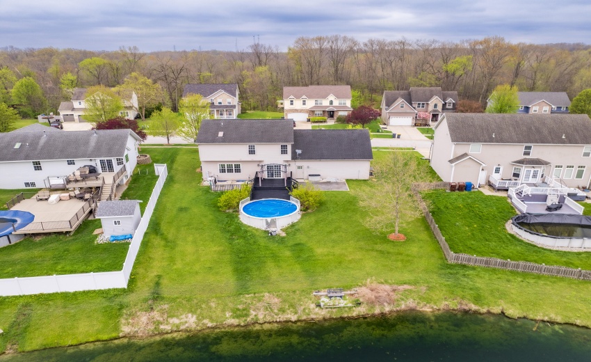 ERearMidEagleRidge0010