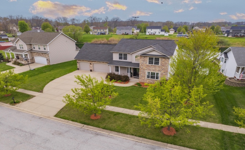 AAFrontEagleRidge0002