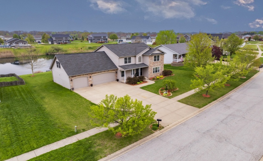 AAFrontEagleRidge0000