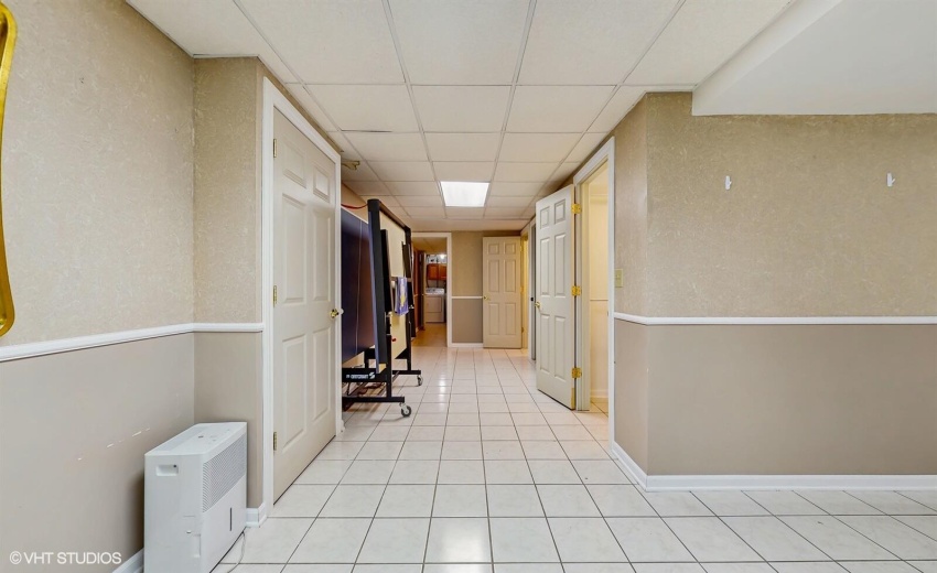 30_8844Oakwood_2030_Large