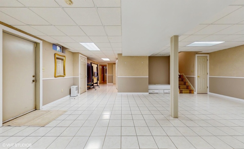 29_8844Oakwood_2029_Large