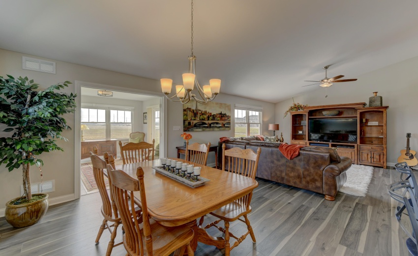 8595 Larkspur Terrace-18