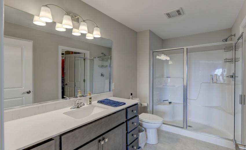 8595 Larkspur Terrace-12