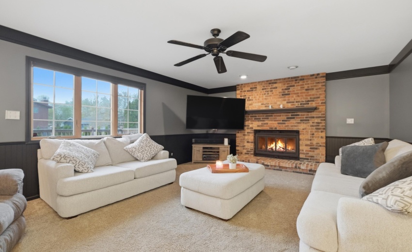 13_013_dscf7908_with_fire