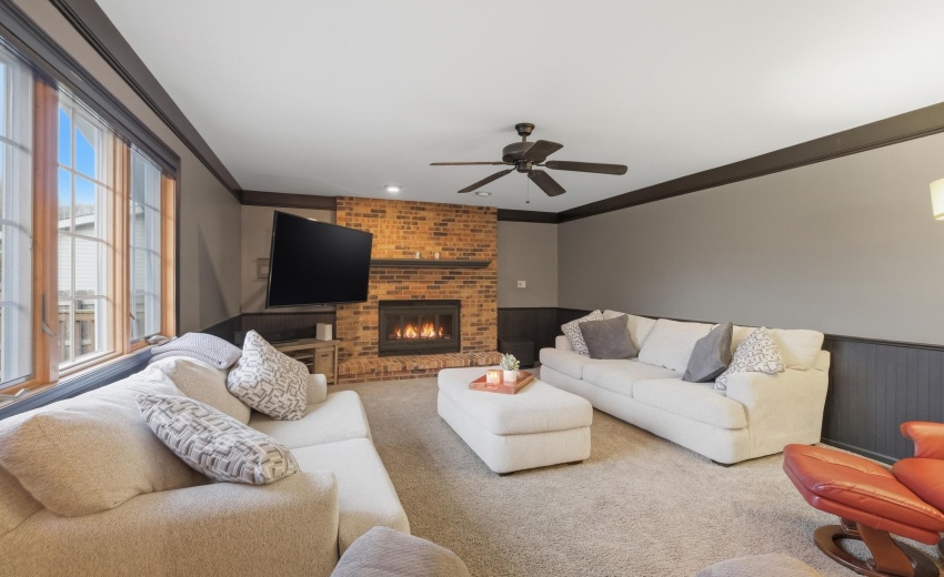 12_012_dscf7905_with_fire