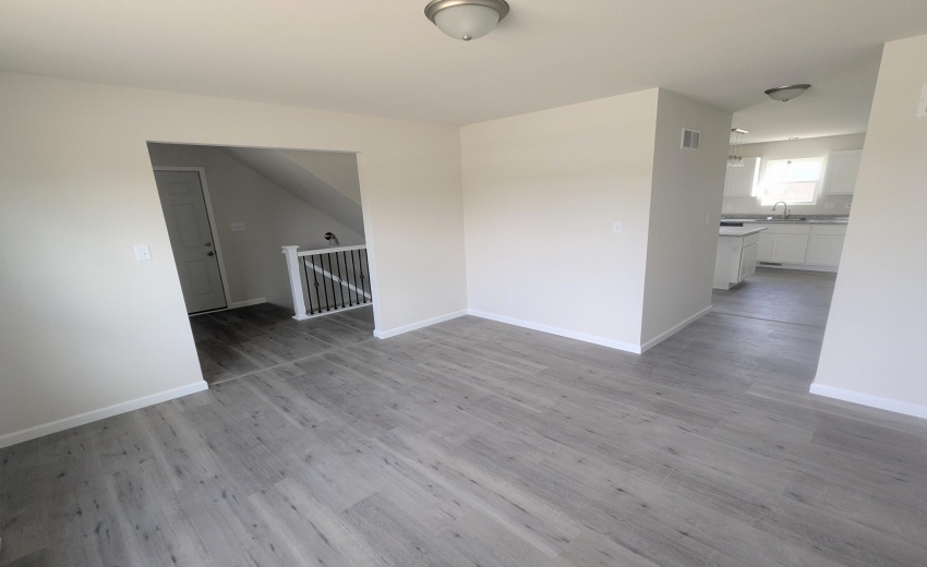 PXL_20260417_211159753