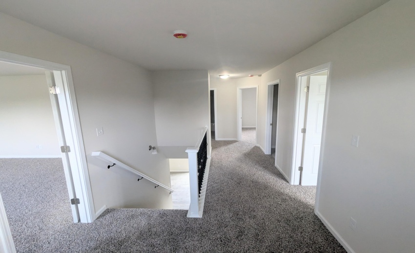 PXL_20260417_212222521