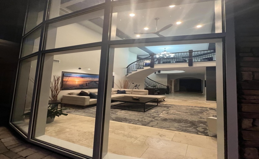 Back of house (lakeside)