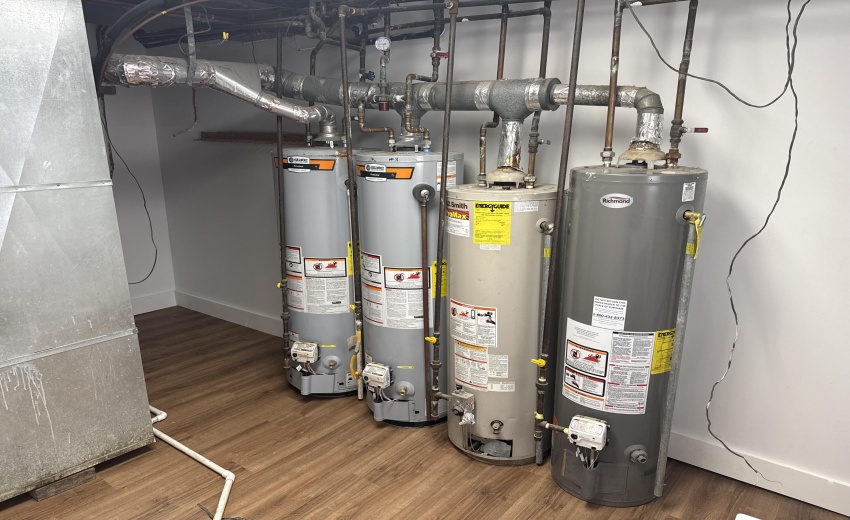 79814552072__7F102622-7624-40D2-A418-4E3