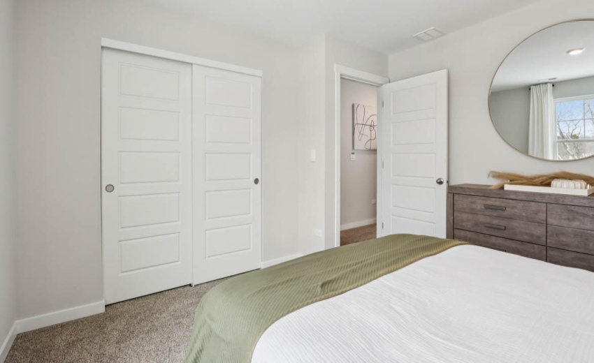 28-web-or-mls-Old Castle Rd-S0201-028