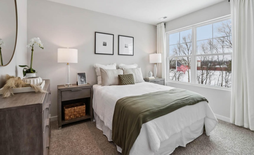 26-web-or-mls-Old Castle Rd-S0201-026