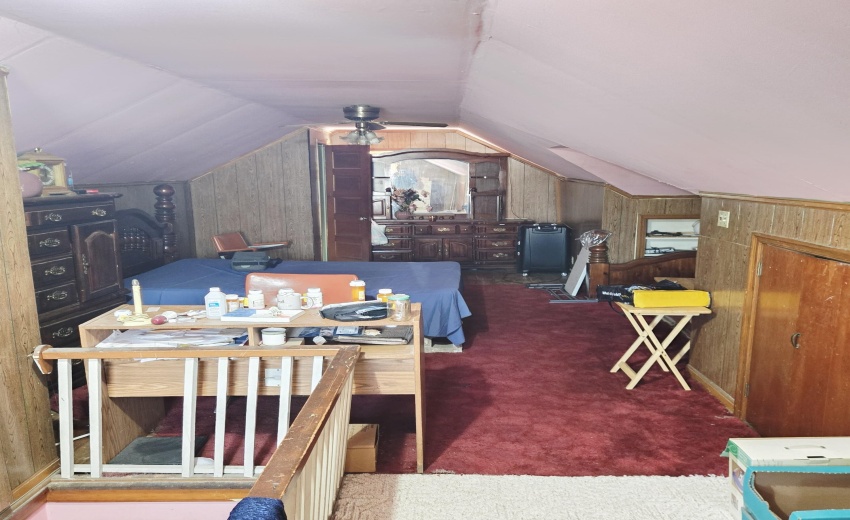 201 Taft Attic Bedroom