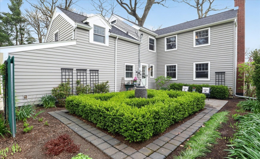 35-456-E-650-S-WindowStill