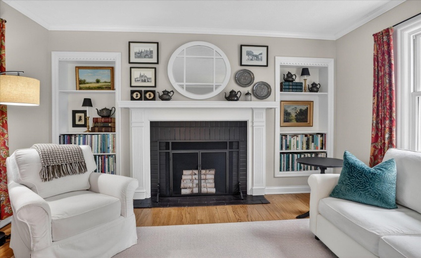 10-456-E-650-S-WindowStill