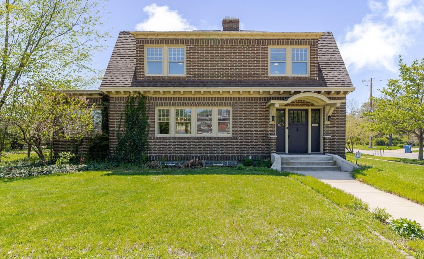 44-web-or-mls-SON08201-HDR