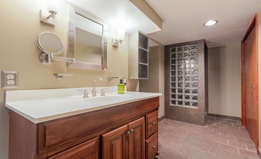 13-web-or-mls-SON08025-HDR