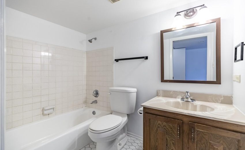 8750 Harrison Ave-26