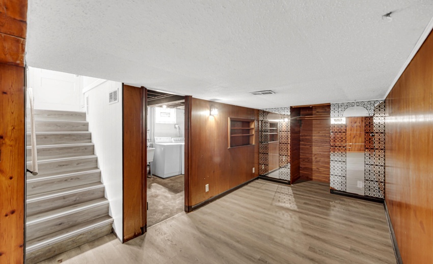 Stairs to Basement!