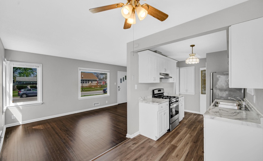 Open Concept Living!