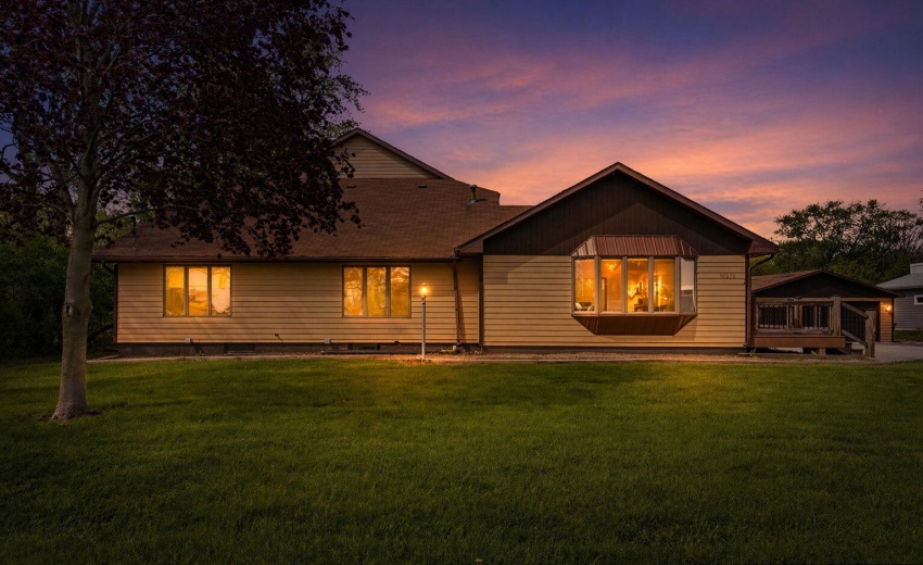 1-web-or-mls-29D3A0DE-2E1F-4304-924A-A85