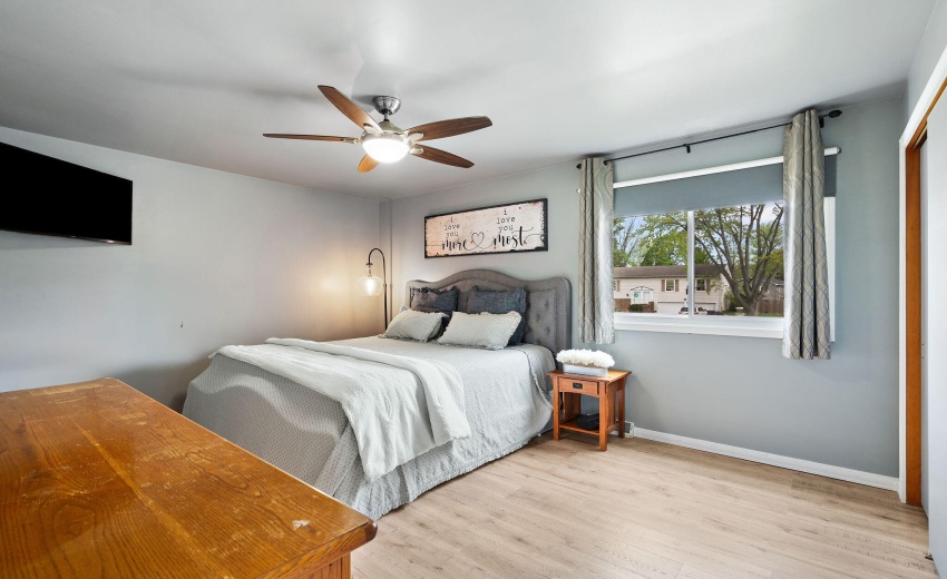 14-web-or-mls-DSC05712 (2)