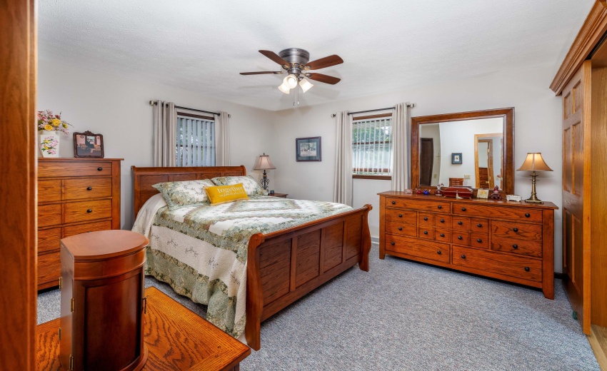 23 S ILLINOIS ST REMINGTON-20