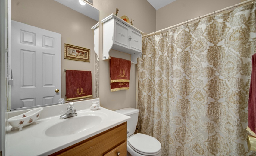 Main Bath