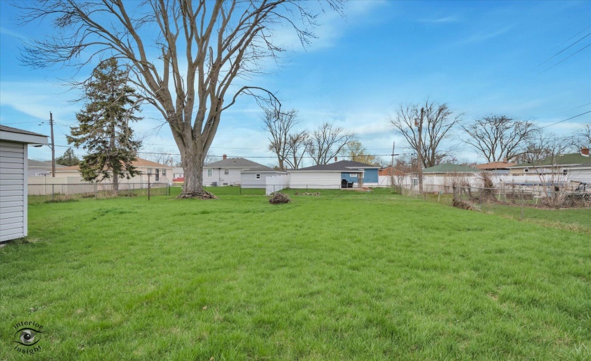 23-Back Yard