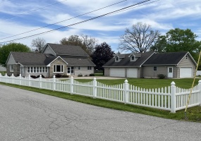 6315 147th Avenue, Crown Point, Indiana, 3 Bedrooms Bedrooms, 11 Rooms Rooms,3 BathroomsBathrooms,Residential,For Sale,147th,NRA837853