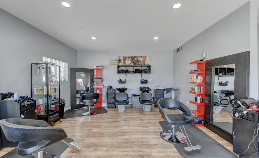 6525 Kennedy-28