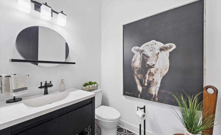30-Powder Room
