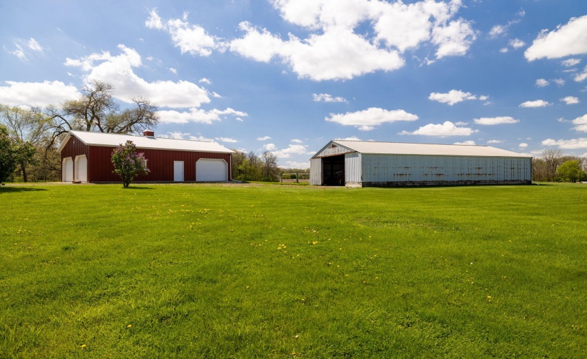 Barns