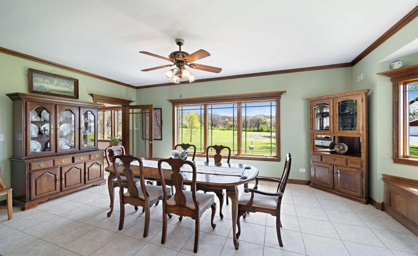 Large dining space