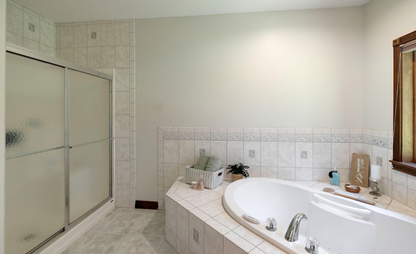 Primary ensuite