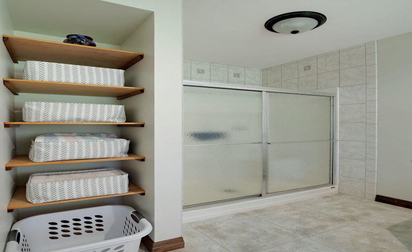 Primary ensuite