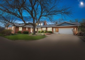 20216 Muckshaw Road, Argos, Indiana, 5 Bedrooms Bedrooms, 10 Rooms Rooms,4 BathroomsBathrooms,Residential,For Sale,Muckshaw,NRA837916