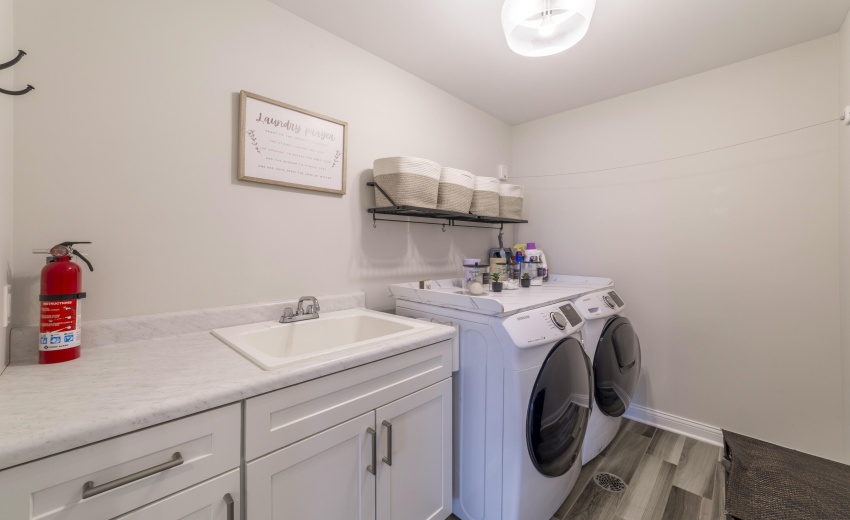 QLaundryTalus0061