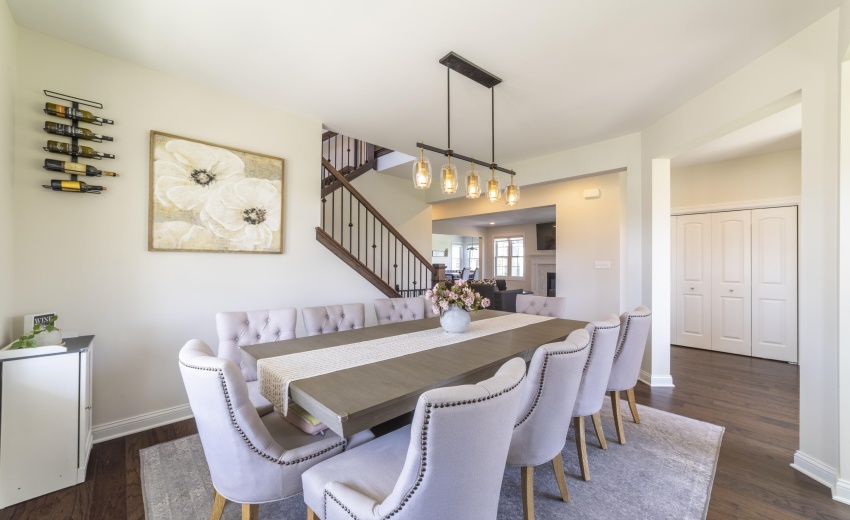EDiningTalus0011